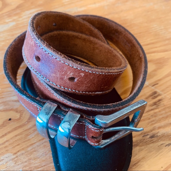 Unbranded Women's Brown Leather Belt with Contrast Stitch Size Small - Picture 16 of 16
